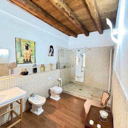 Apartman Ca' Del Moro Rustic From The 1800s