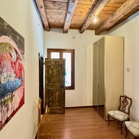 Ca' Del Moro Rustic From The 1800s Apartman *